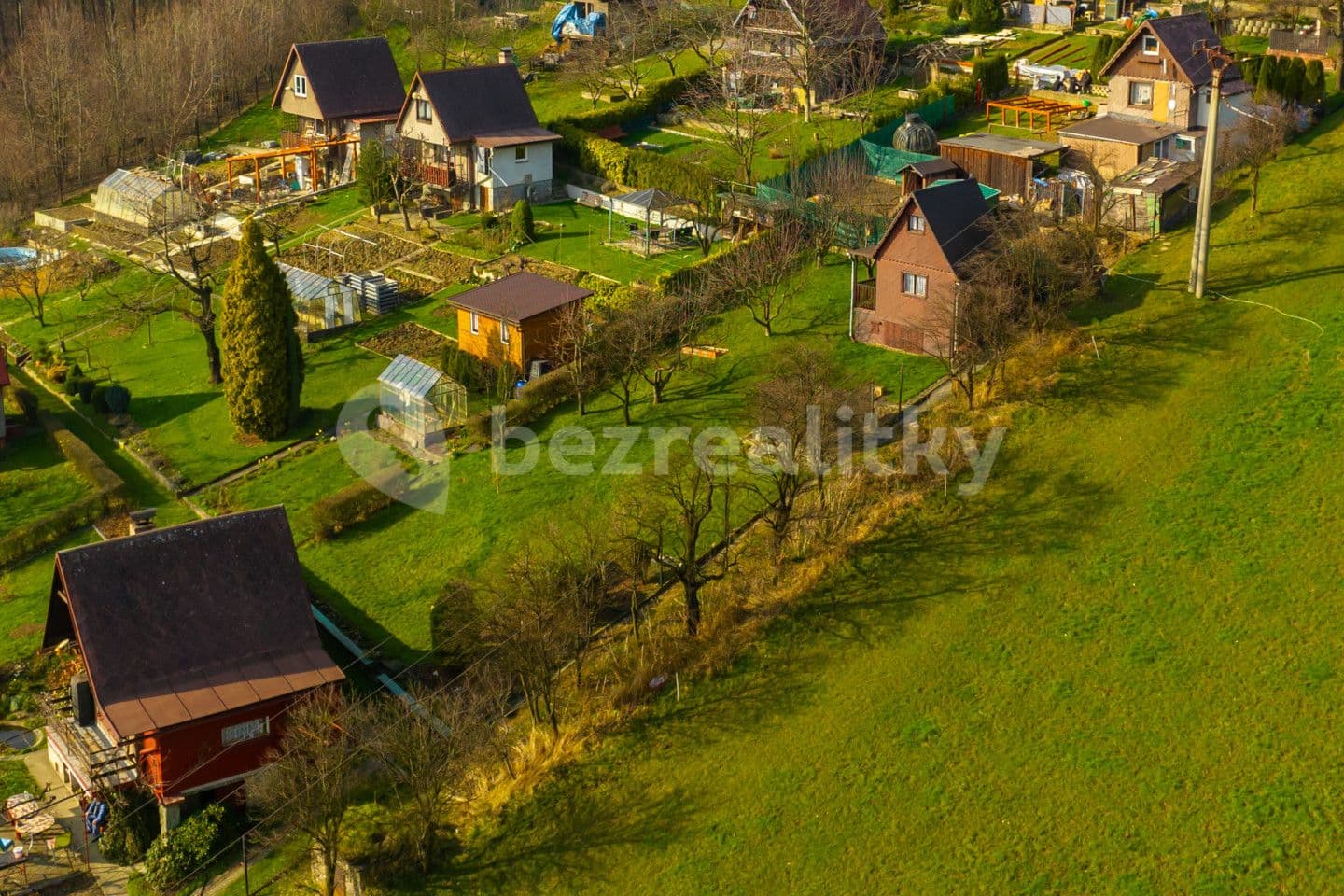 Predaj rekreačného objektu 18 m², pozemek 385 m², Třinec, Moravskoslezský kraj