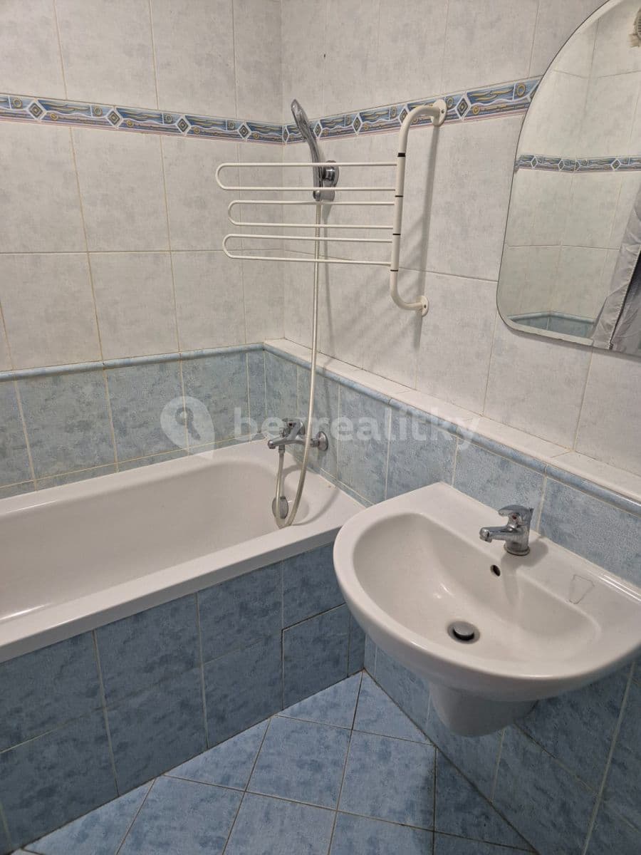 Prenájom bytu 2-izbový 38 m², Olštýnská, Praha, Praha Prenájom bytu 2-izbový 38 m², Olštýnská, Praha, Praha