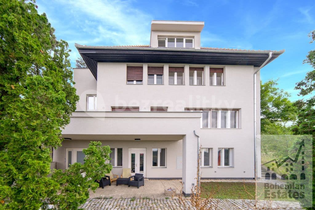 Prenájom bytu 3-izbový 70 m², Masarykova, Nosislav, Jihomoravský kraj