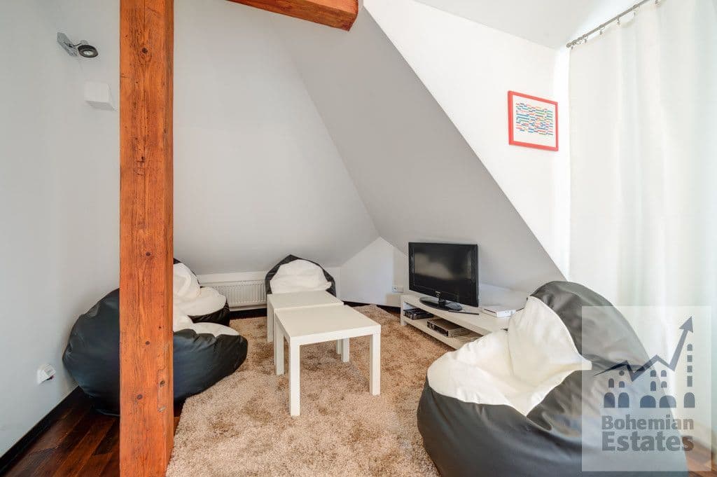 Prenájom bytu 70 m², Masarykova, Nosislav, Jihomoravský kraj Prenájom bytu 70 m², Masarykova, Nosislav, Jihomoravský kraj