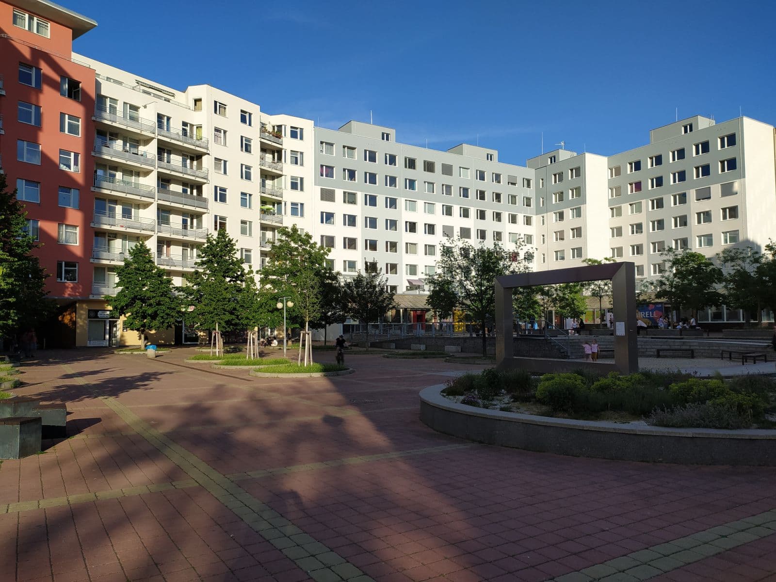 Prenájom bytu 80 m², Voskovcova, Praha, Praha Prenájom bytu 80 m², Voskovcova, Praha, Praha