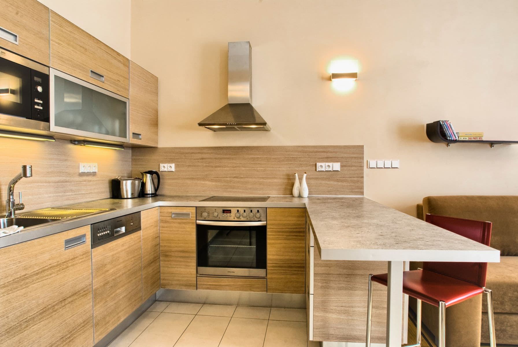 Prenájom bytu 72 m², Karoliny Světlé, Praha, Praha Prenájom bytu 72 m², Karoliny Světlé, Praha, Praha