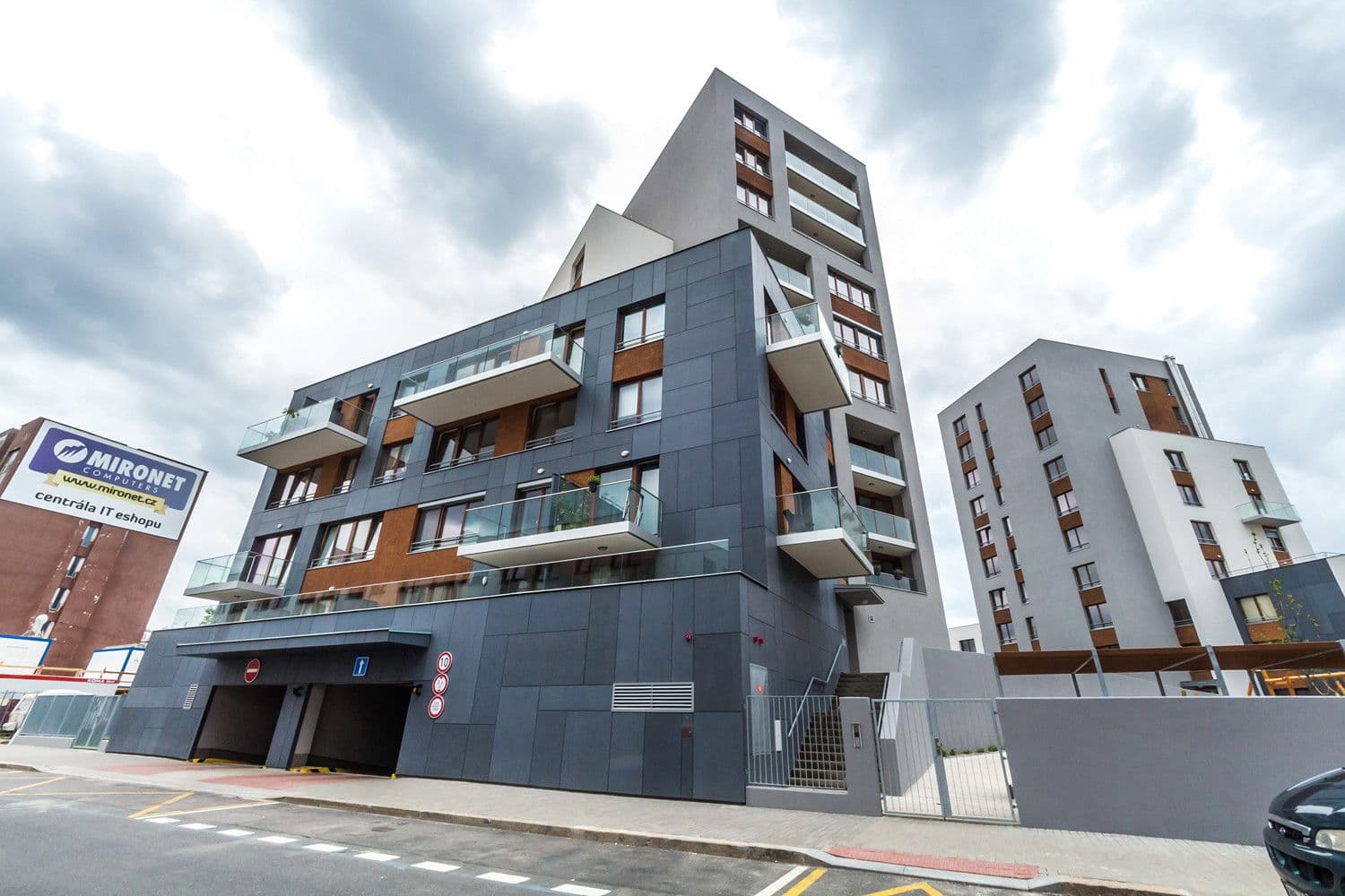 Prenájom bytu 30 m², V Háji, Praha, Praha Prenájom bytu 30 m², V Háji, Praha, Praha