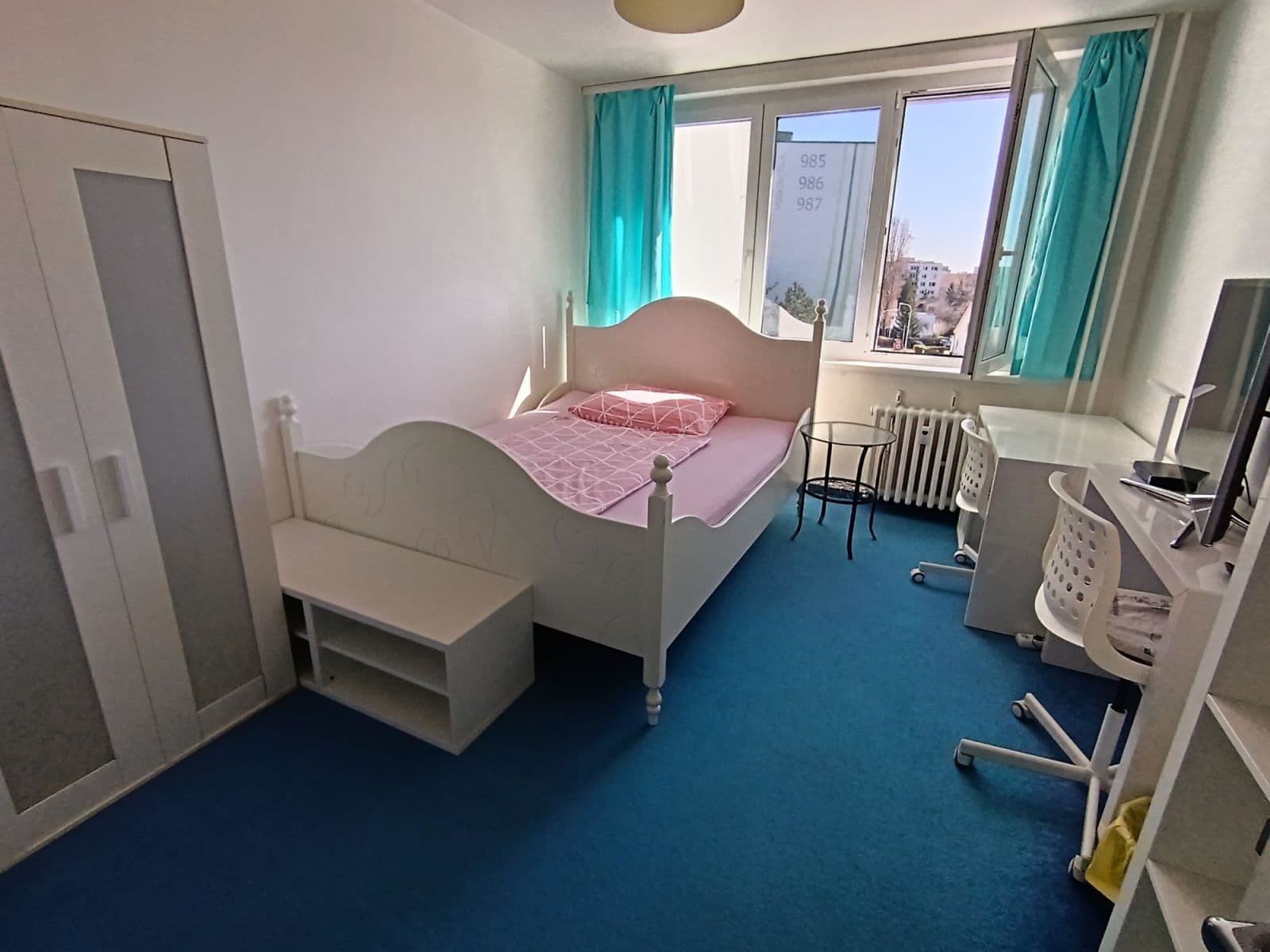 Prenájom bytu 80 m², Voskovcova, Praha, Praha Prenájom bytu 80 m², Voskovcova, Praha, Praha