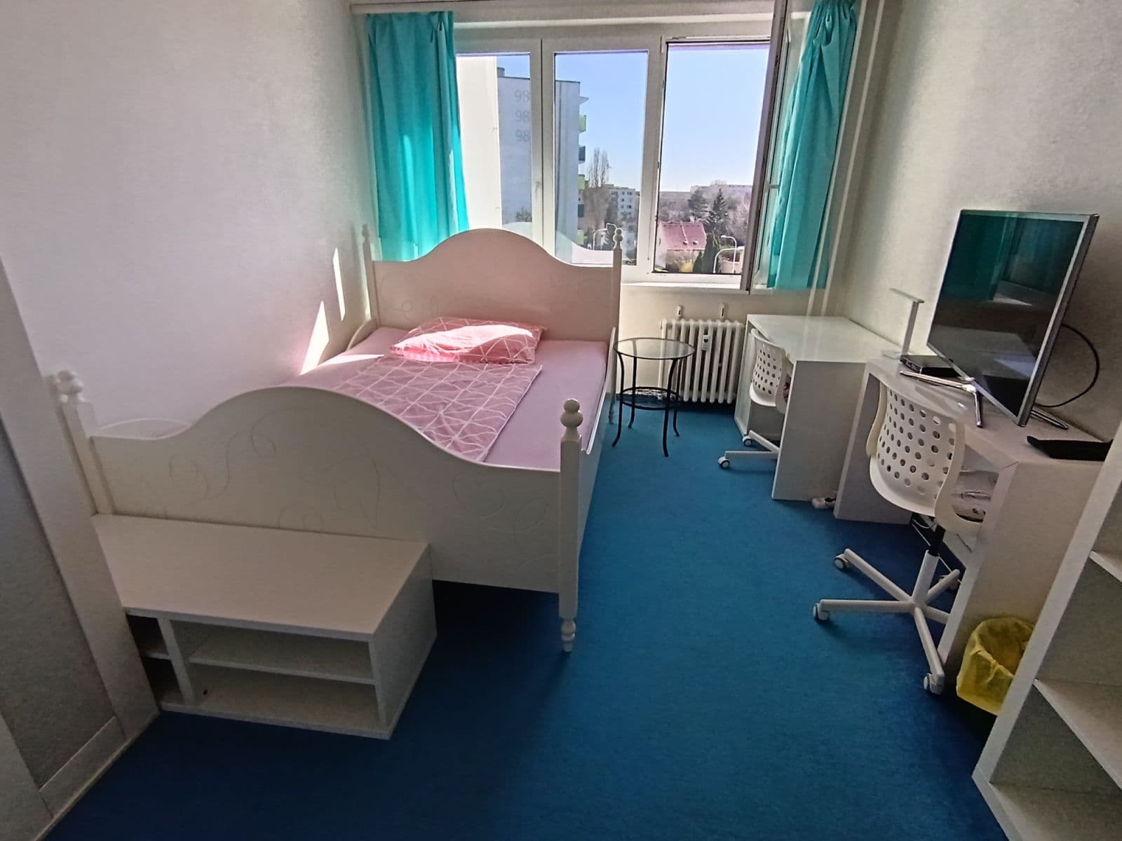 Prenájom bytu 80 m², Voskovcova, Praha, Praha Prenájom bytu 80 m², Voskovcova, Praha, Praha