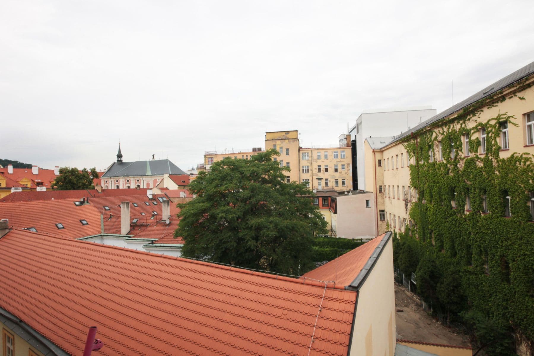 Prenájom bytu 112 m², Ostrovní, Praha, Praha Prenájom bytu 112 m², Ostrovní, Praha, Praha