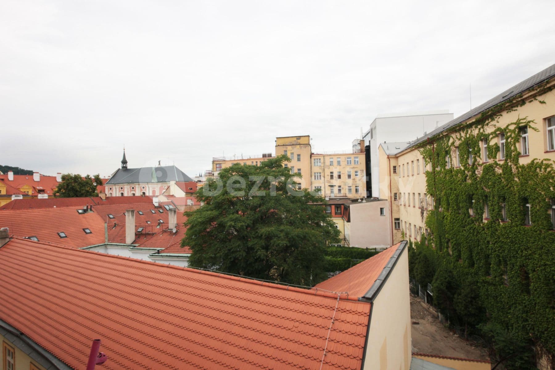 Prenájom bytu 112 m², Ostrovní, Praha, Praha Prenájom bytu 112 m², Ostrovní, Praha, Praha