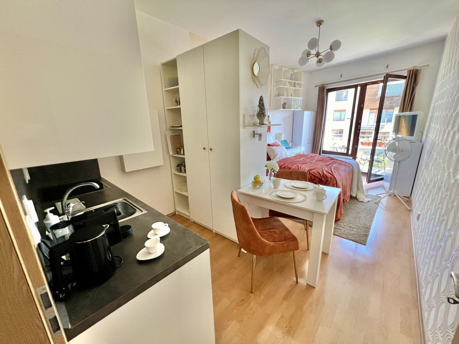 Prenájom bytu 30 m², Jeřabinová, Praha, Praha Prenájom bytu 30 m², Jeřabinová, Praha, Praha