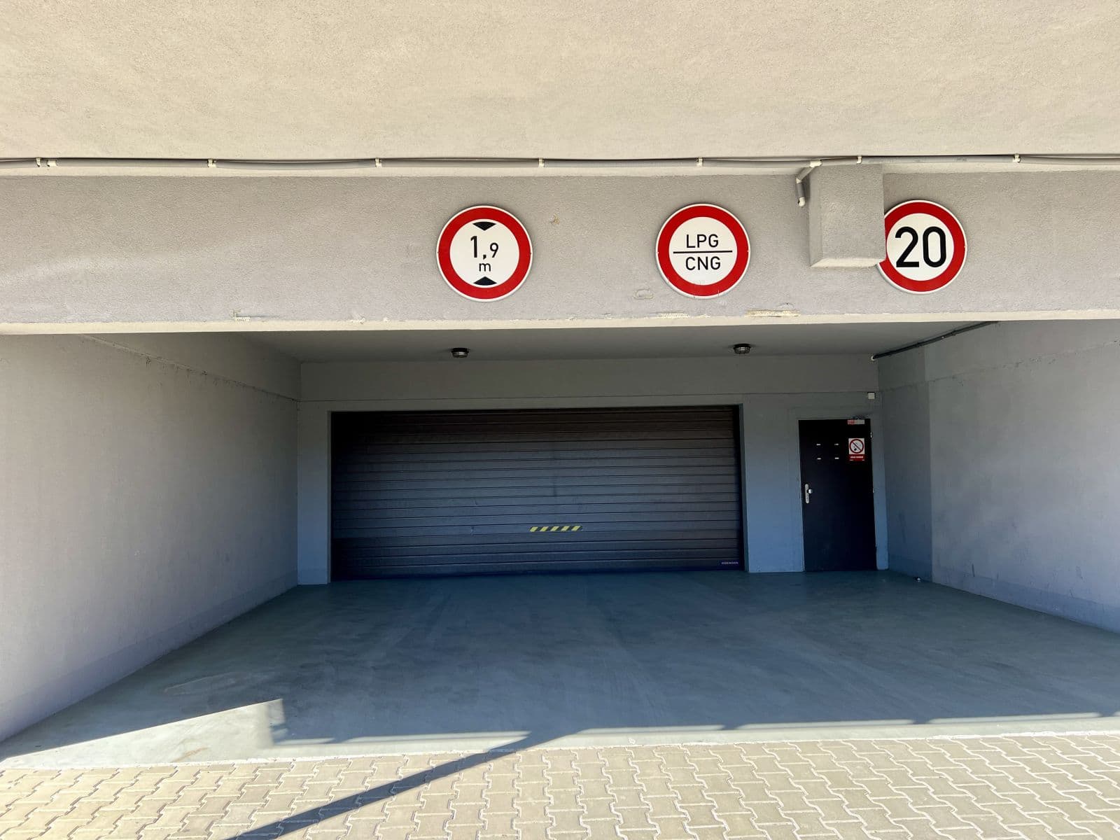 Prenájom bytu 30 m², Jeřabinová, Praha, Praha Prenájom bytu 30 m², Jeřabinová, Praha, Praha