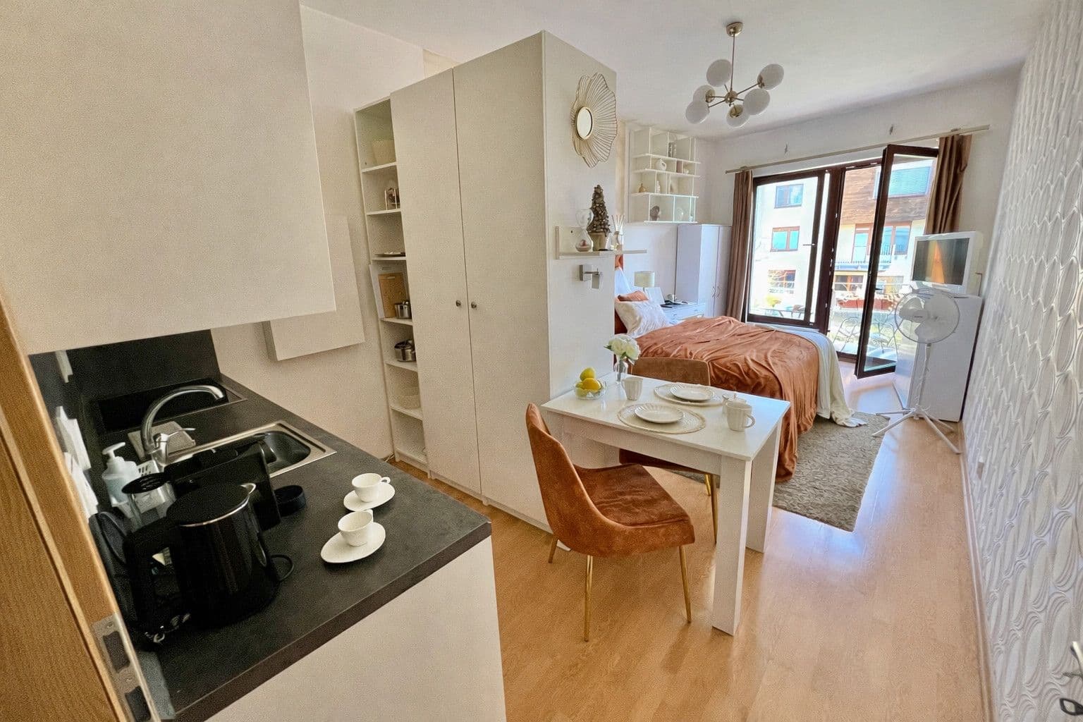 Prenájom bytu 30 m², Jeřabinová, Praha, Praha Prenájom bytu 30 m², Jeřabinová, Praha, Praha