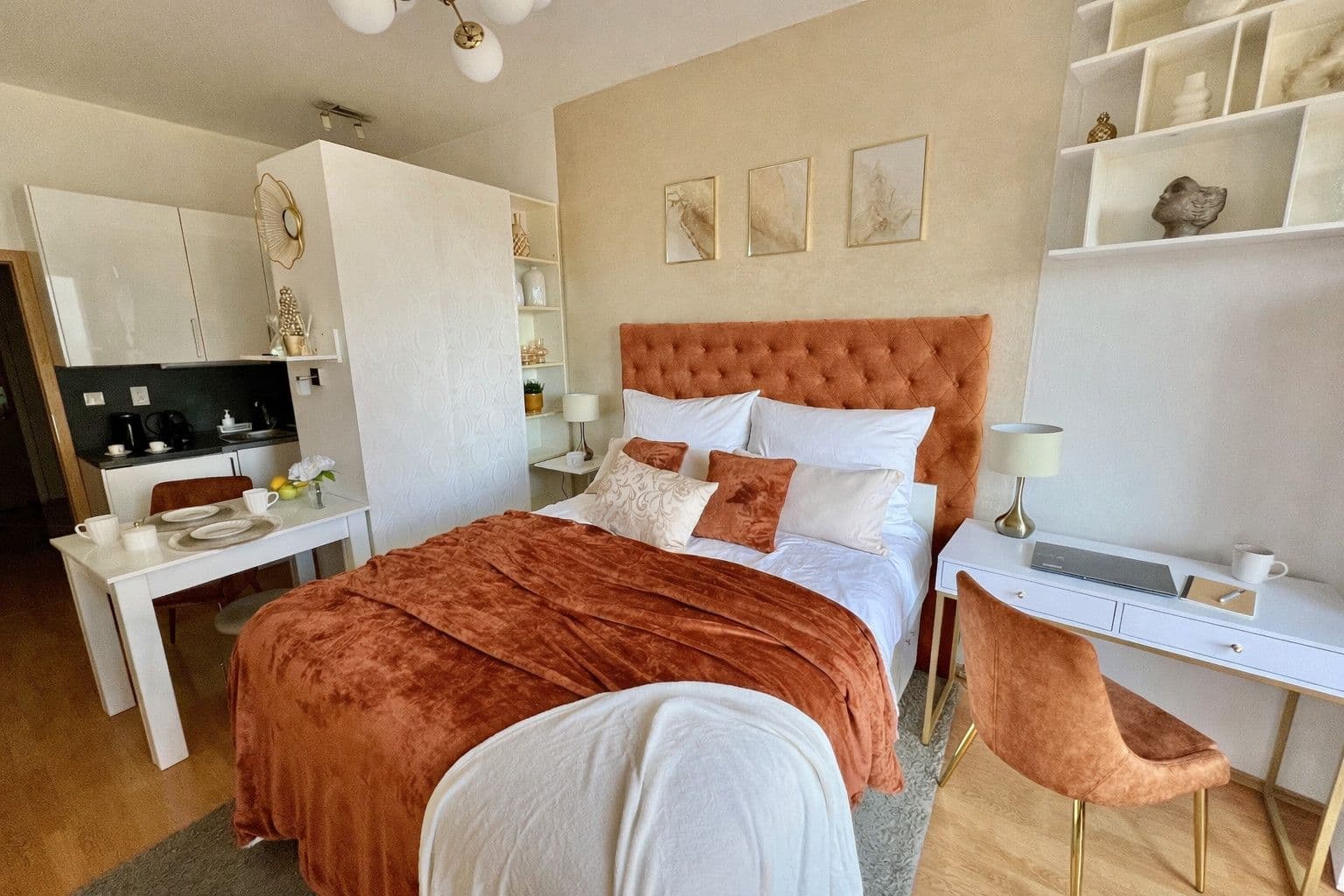 Prenájom bytu 30 m², Jeřabinová, Praha, Praha Prenájom bytu 30 m², Jeřabinová, Praha, Praha