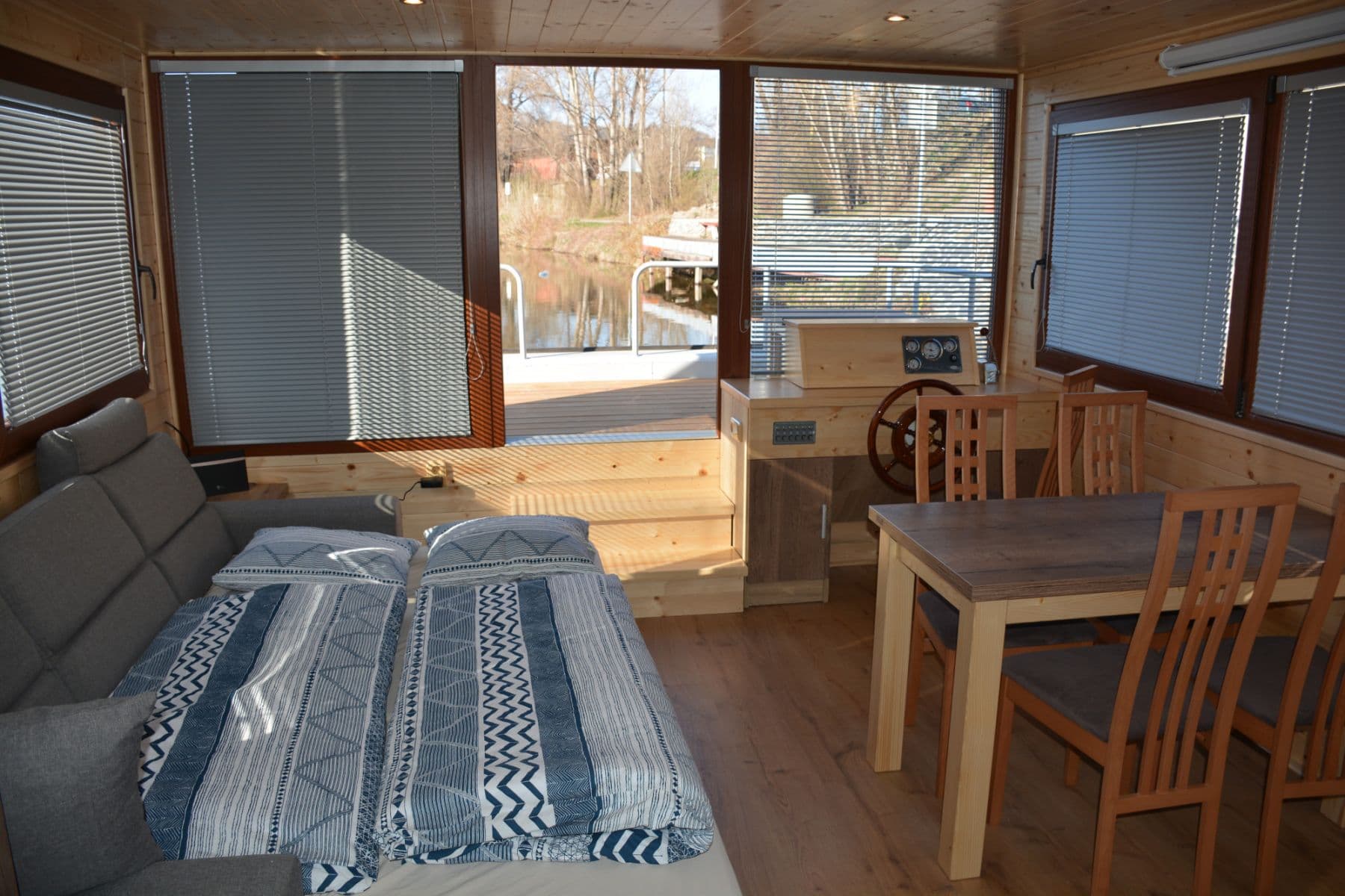 Prenájom bytu 36 m², Sanderova, Praha, Praha Prenájom bytu 36 m², Sanderova, Praha, Praha