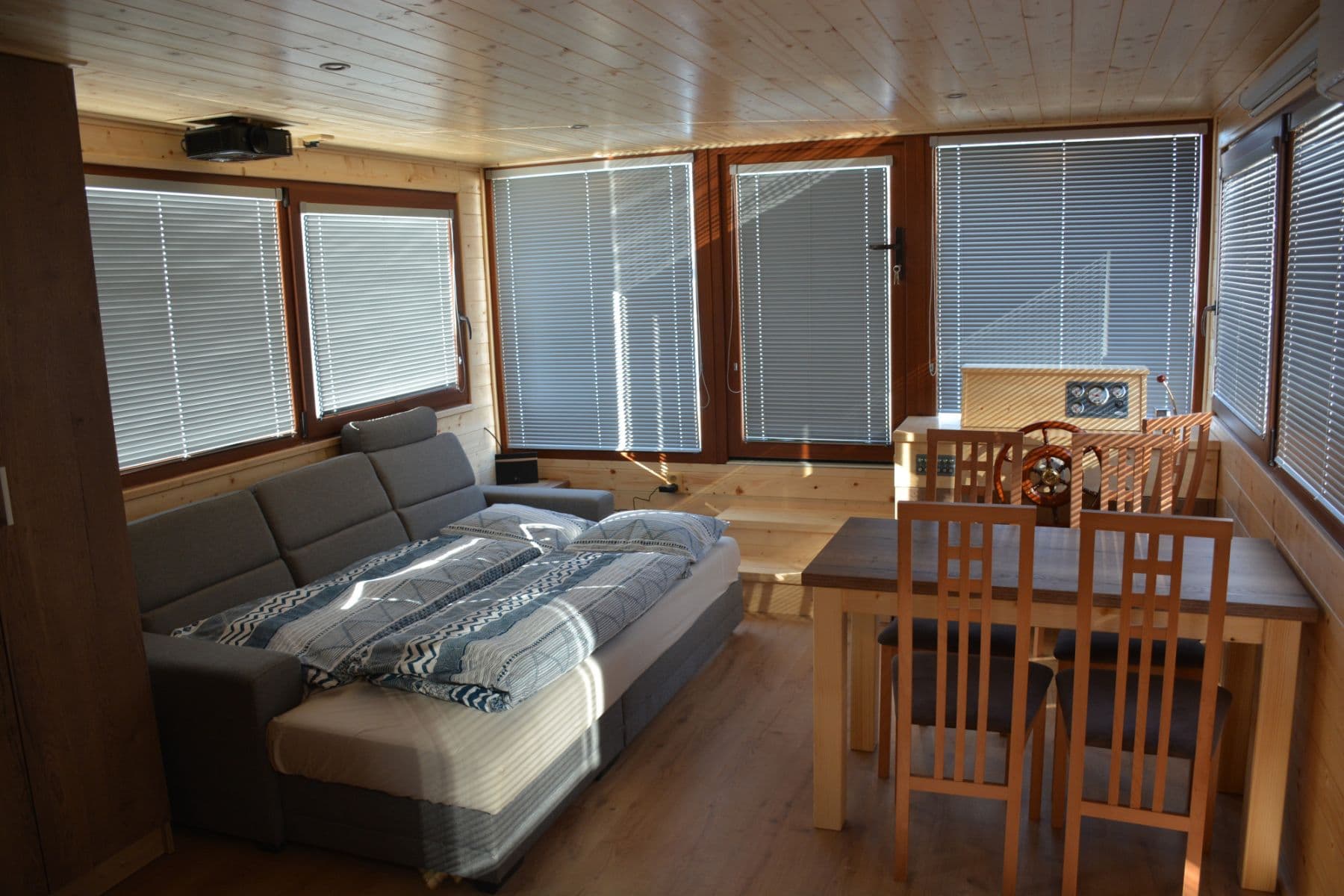 Prenájom bytu 36 m², Sanderova, Praha, Praha Prenájom bytu 36 m², Sanderova, Praha, Praha