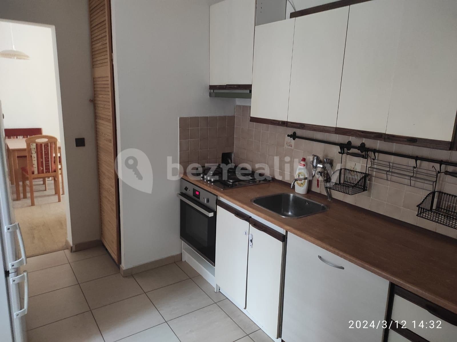 Prenájom bytu 2-izbový 58 m², Na Pěšinách, Praha, Praha Prenájom bytu 2-izbový 58 m², Na Pěšinách, Praha, Praha