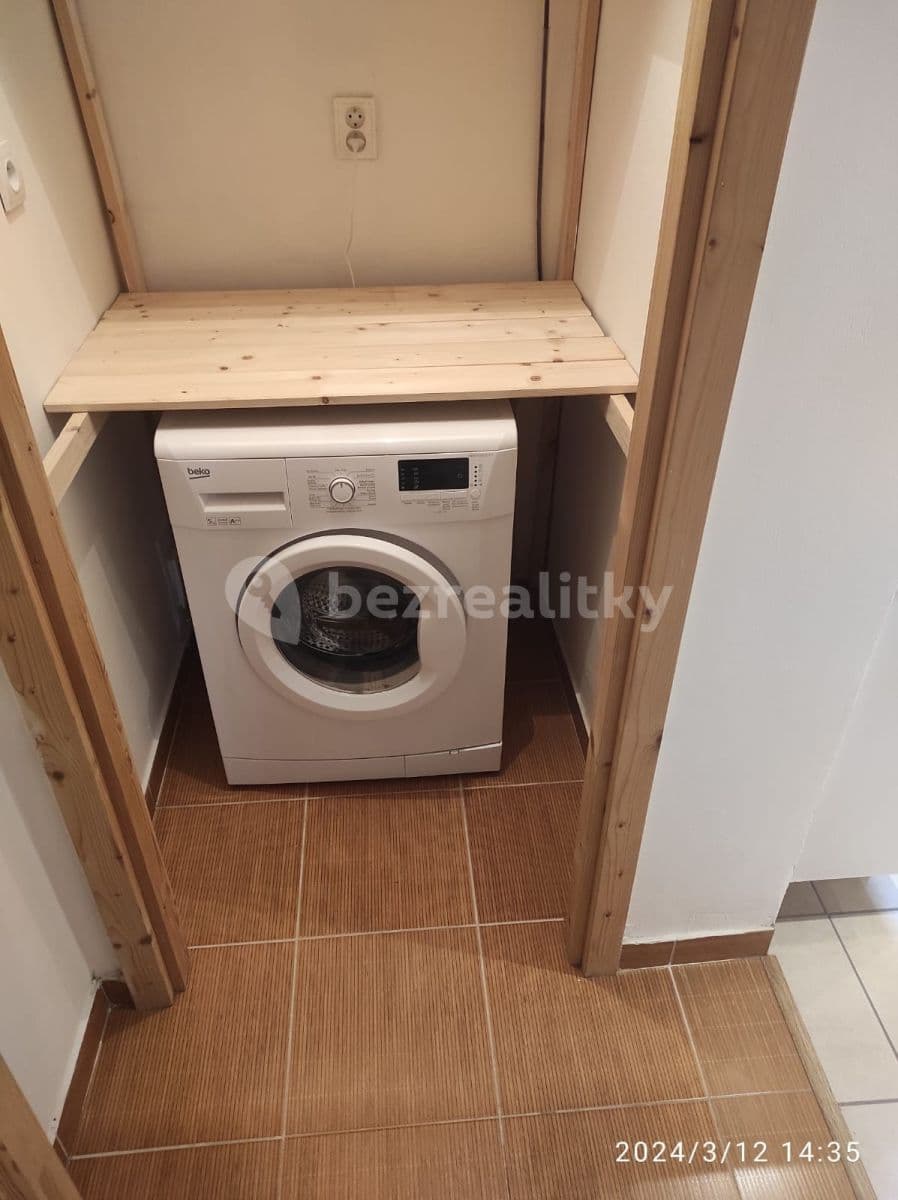 Prenájom bytu 2-izbový 58 m², Na Pěšinách, Praha, Praha Prenájom bytu 2-izbový 58 m², Na Pěšinách, Praha, Praha