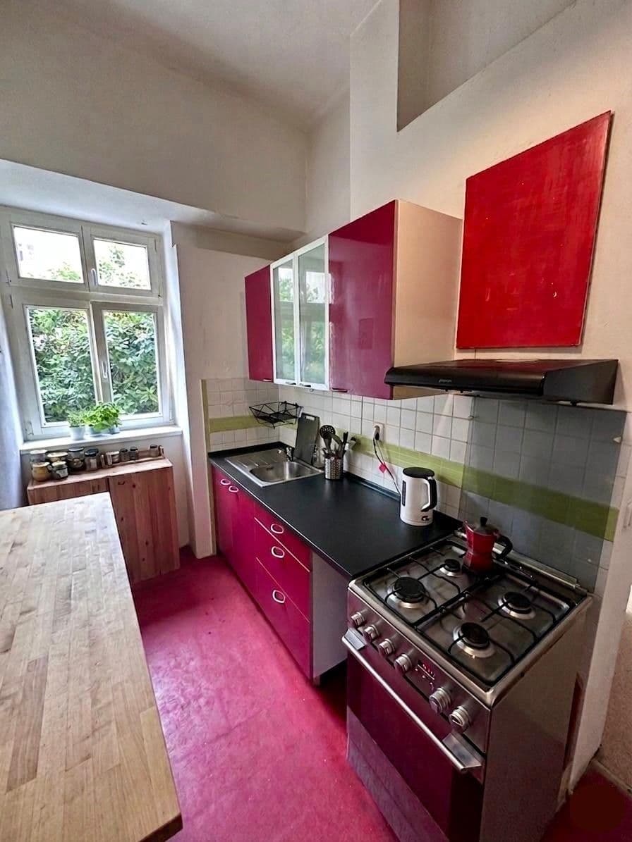 Prenájom bytu 2-izbový 48 m², Jičínská, Praha, Praha Prenájom bytu 2-izbový 48 m², Jičínská, Praha, Praha