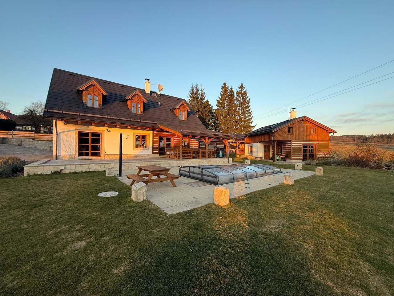 Prenájom rekreačného objektu, Mladějov, Královéhradecký kraj Prenájom rekreačného objektu, Mladějov, Královéhradecký kraj