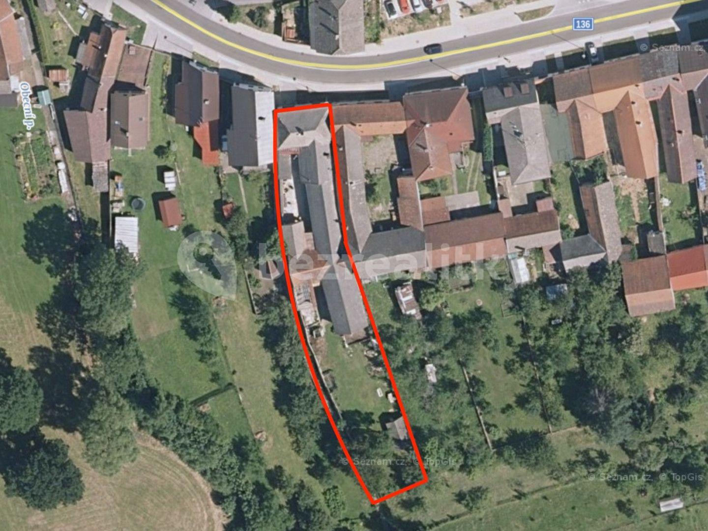 Predaj domu 72 m², pozemek 1.190 m², Mariánské náměstí, Černovice, Kraj Vysočina