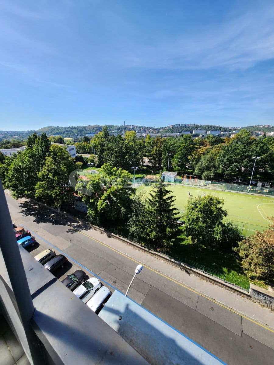 Prenájom bytu 1-izbový 28 m², Podolská, Praha, Praha Prenájom bytu 1-izbový 28 m², Podolská, Praha, Praha