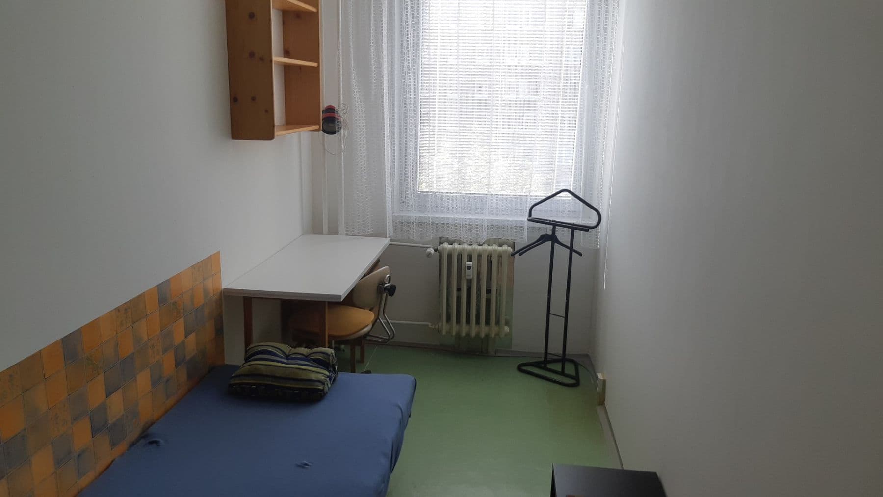 Prenájom bytu 4-izbový 95 m², Matúškova, Praha, Praha Prenájom bytu 4-izbový 95 m², Matúškova, Praha, Praha