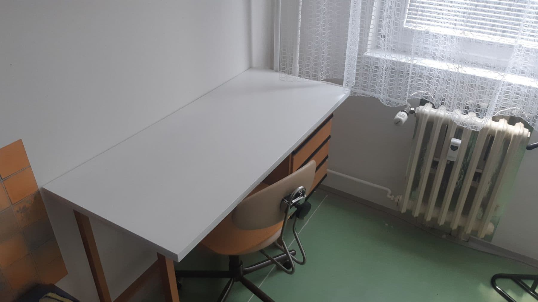 Prenájom bytu 4-izbový 95 m², Matúškova, Praha, Praha Prenájom bytu 4-izbový 95 m², Matúškova, Praha, Praha
