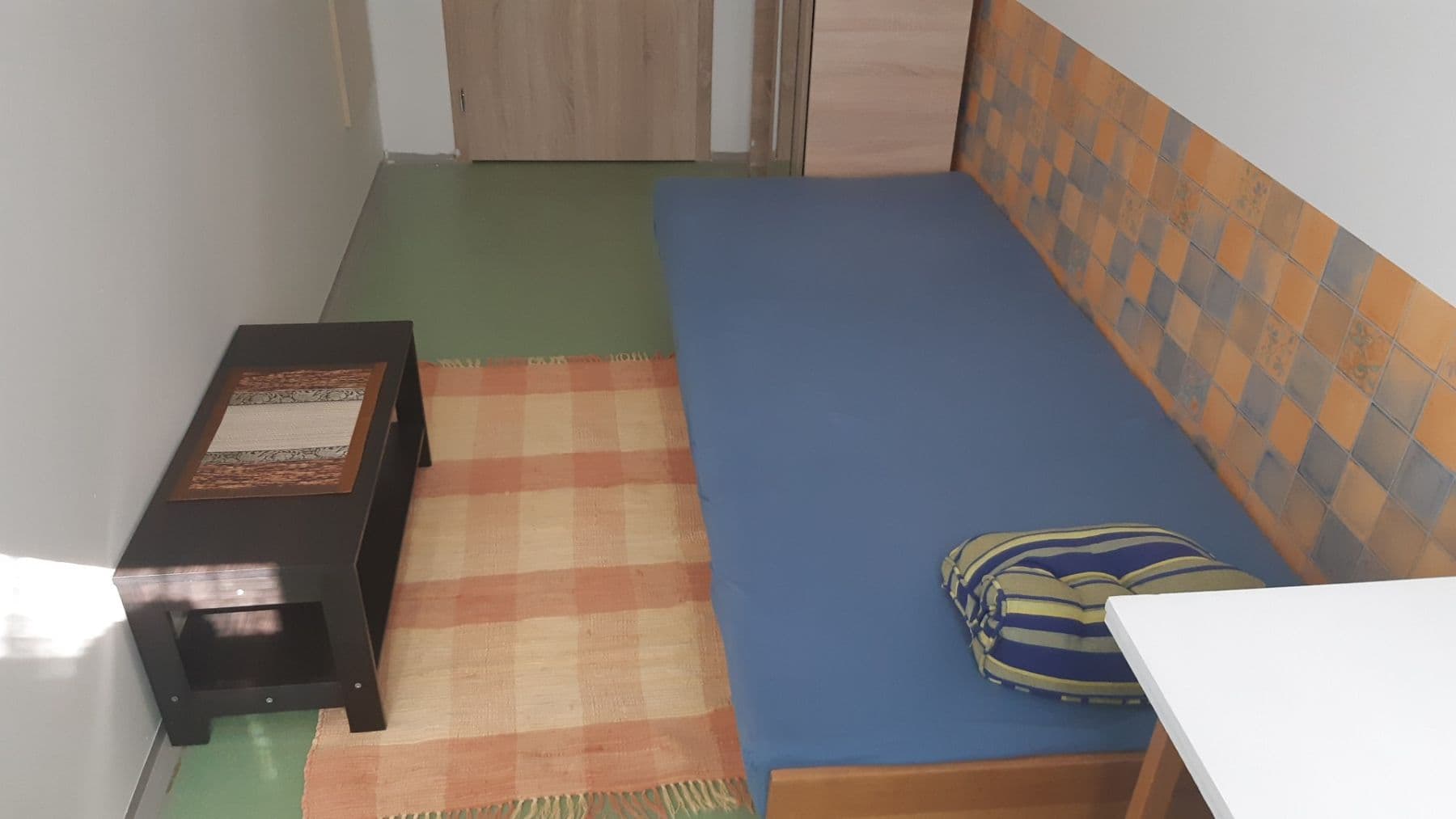 Prenájom bytu 4-izbový 95 m², Matúškova, Praha, Praha Prenájom bytu 4-izbový 95 m², Matúškova, Praha, Praha