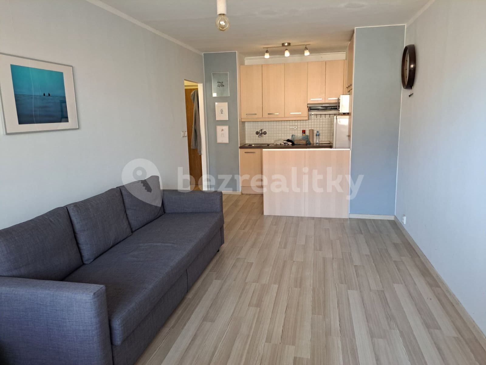 Prenájom bytu 2-izbový 40 m², Svojetická, Praha, Praha Prenájom bytu 2-izbový 40 m², Svojetická, Praha, Praha