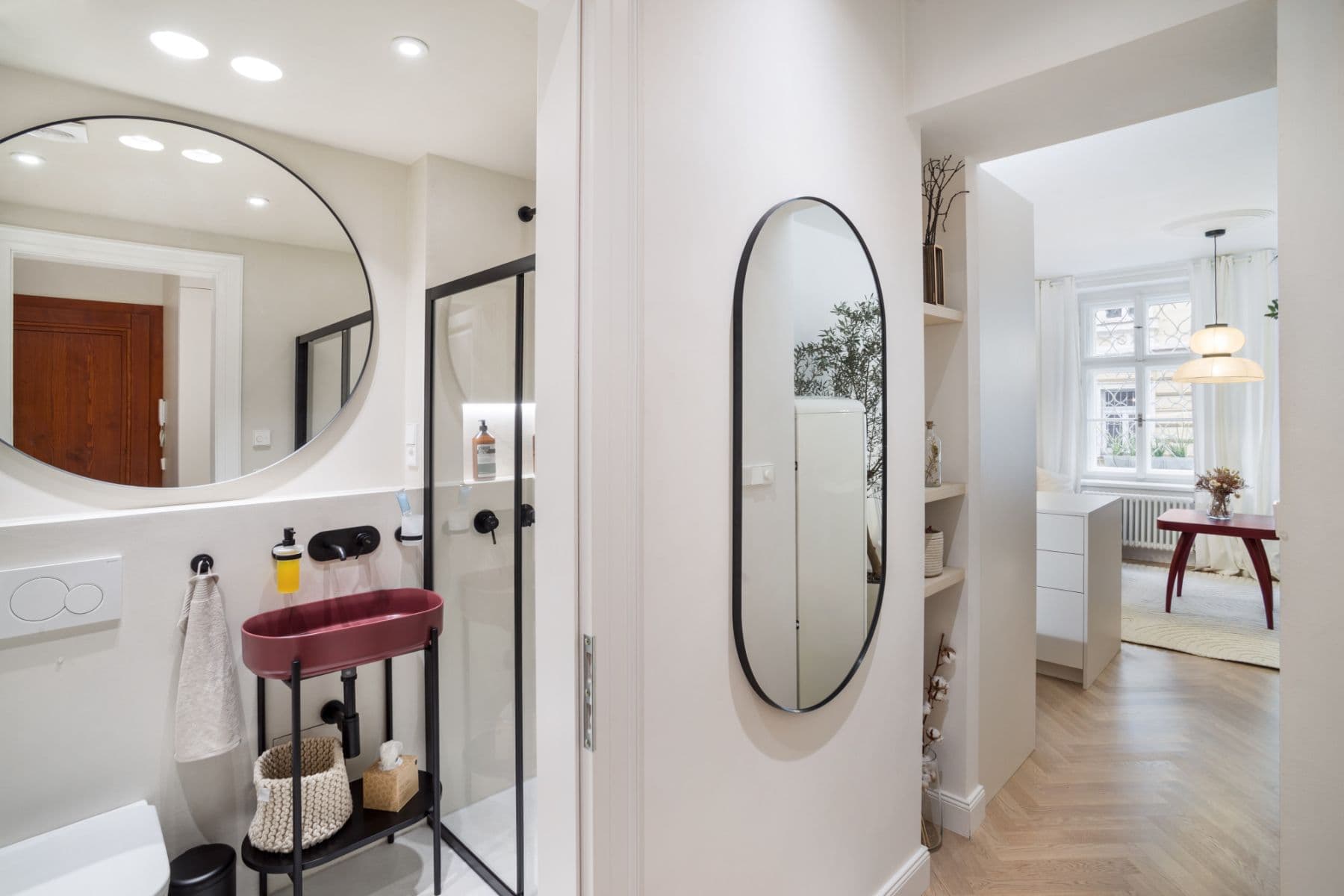 Prenájom bytu 35 m², Sevastopolská, Praha, Praha Prenájom bytu 35 m², Sevastopolská, Praha, Praha