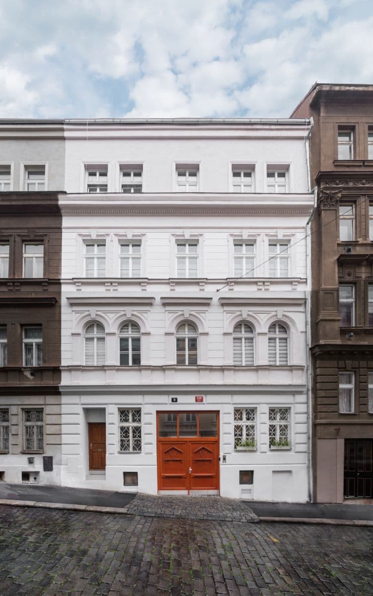 Prenájom bytu 35 m², Sevastopolská, Praha, Praha Prenájom bytu 35 m², Sevastopolská, Praha, Praha