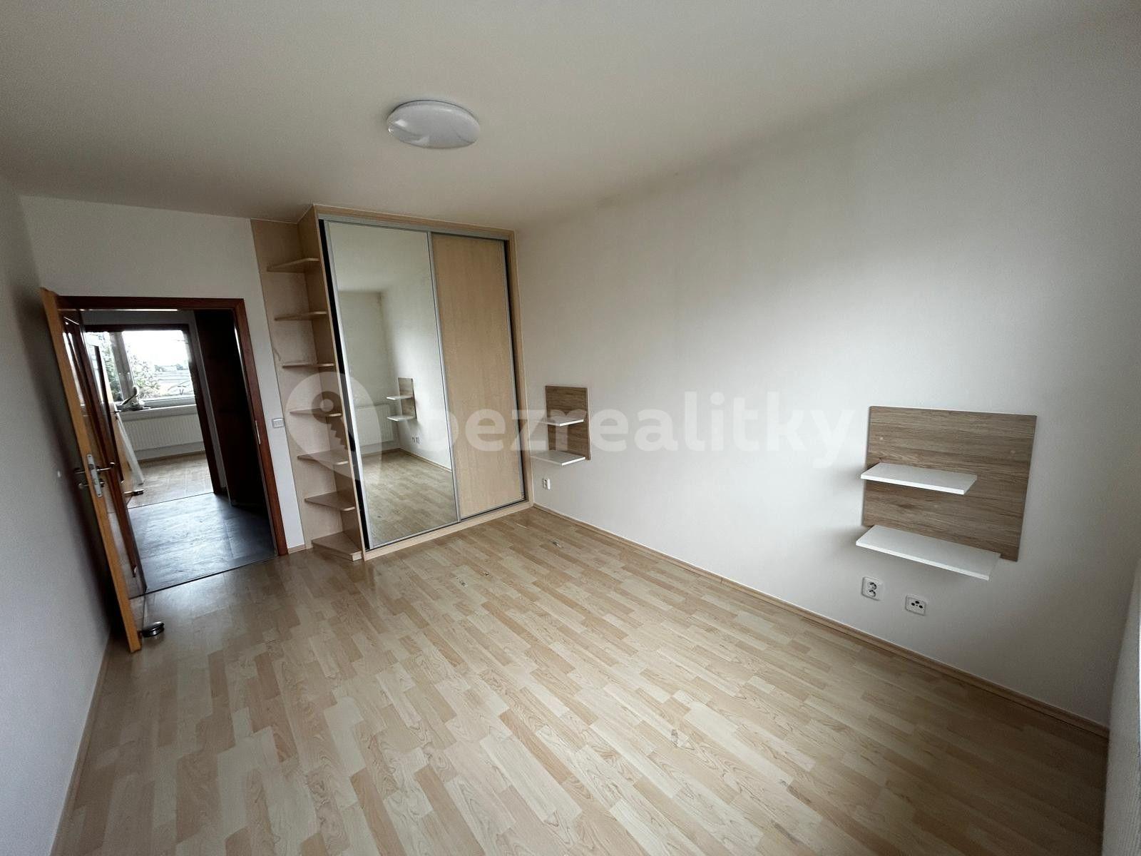 Prenájom bytu 3-izbový 107 m², Ke Statku, Brno, Jihomoravský kraj