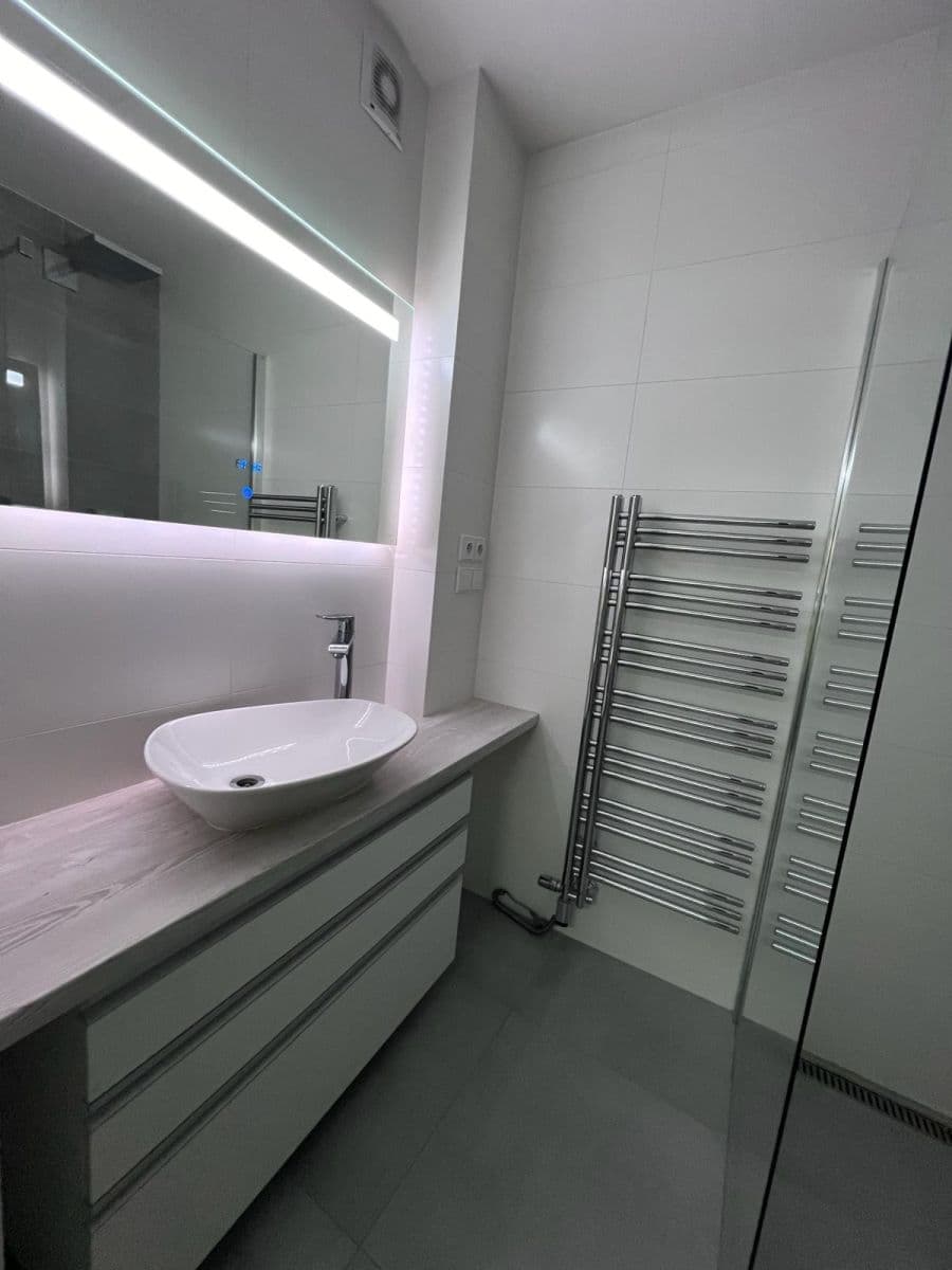 Prenájom bytu 2-izbový 66 m², Oblouková, Praha, Praha Prenájom bytu 2-izbový 66 m², Oblouková, Praha, Praha
