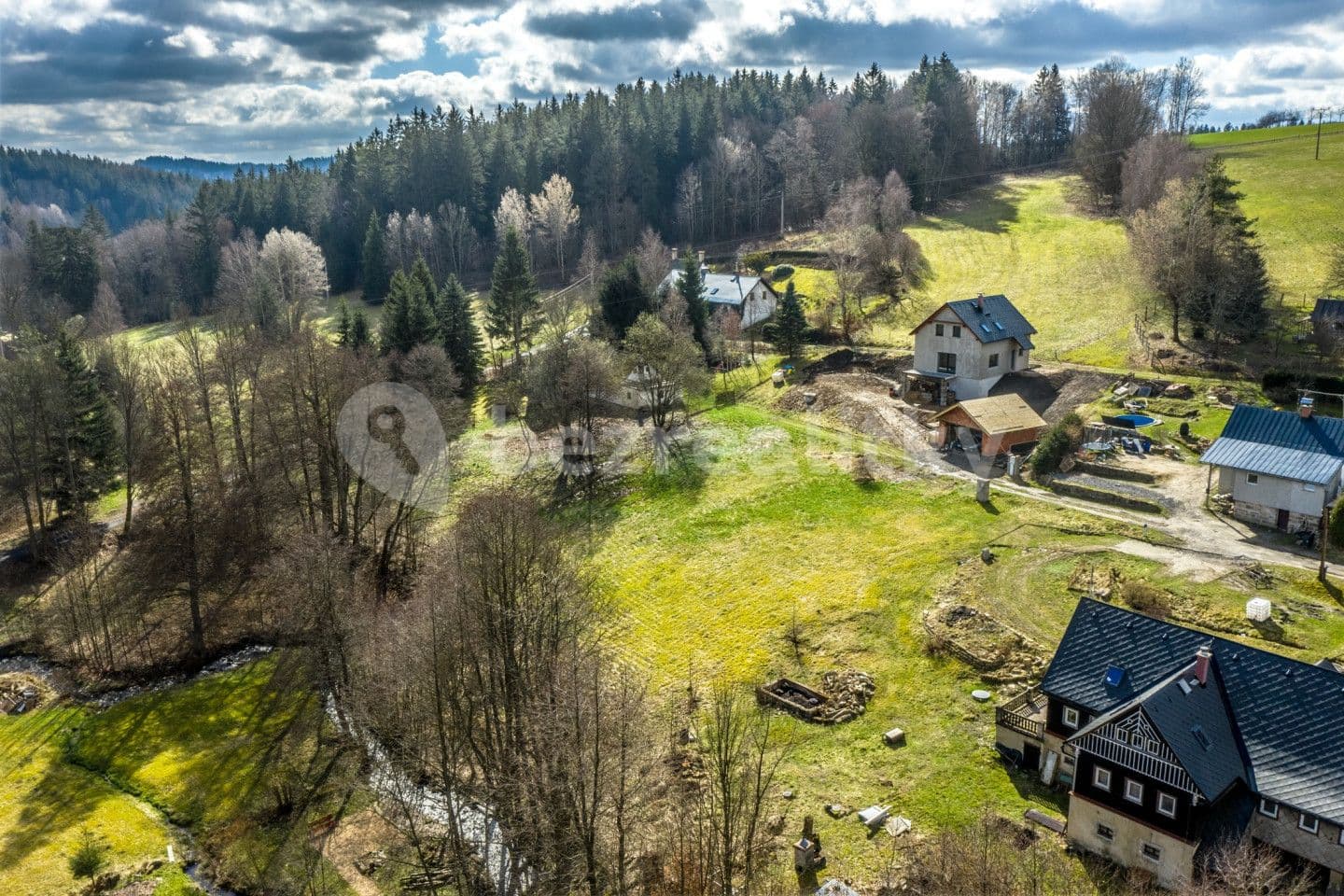 Predaj pozemku 2.105 m², Pěnčín, Liberecký kraj