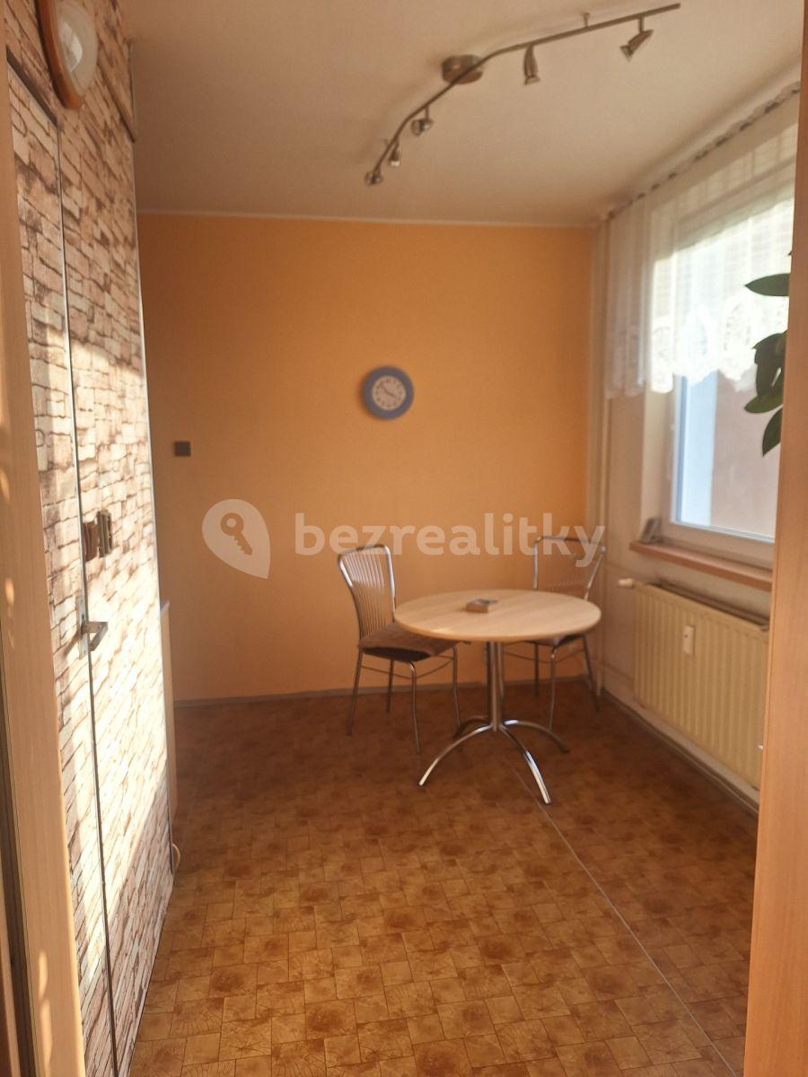 Prenájom bytu 3-izbový 74 m², MUDr. Františka Sovy, Vsetín, Zlínský kraj