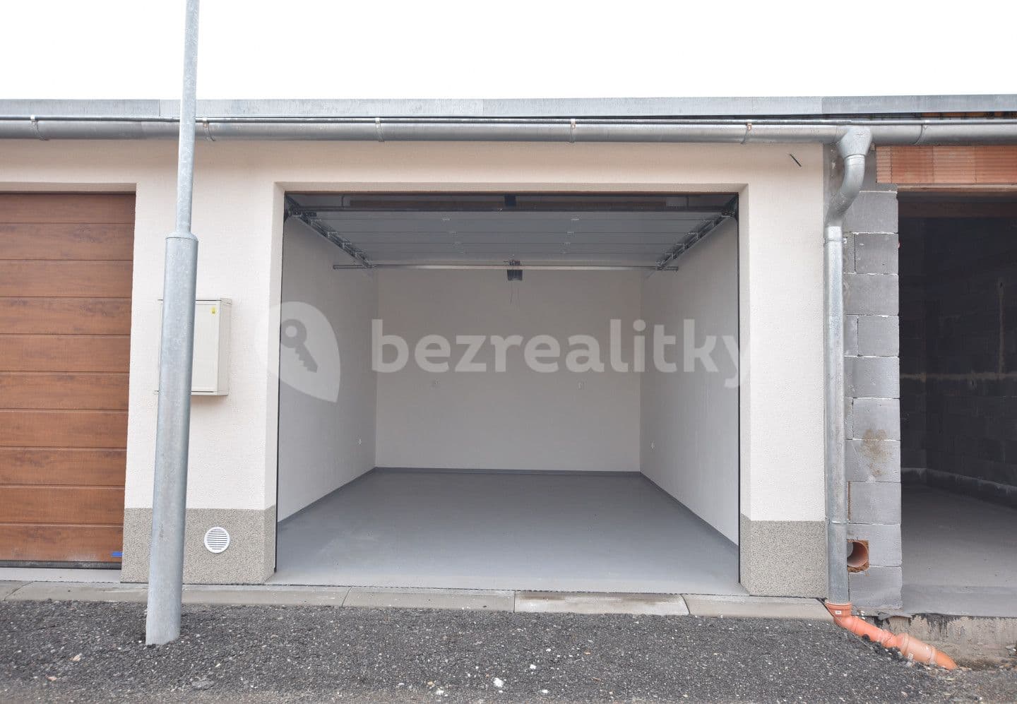 Predaj garáže 23 m², Nový Bydžov, Královéhradecký kraj