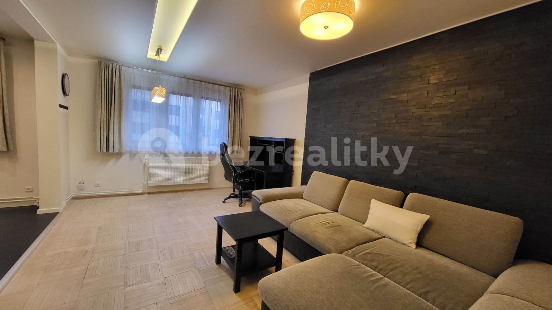 Prenájom bytu 2-izbový 66 m², Herálecká Ⅳ, Praha, Praha Prenájom bytu 2-izbový 66 m², Herálecká Ⅳ, Praha, Praha