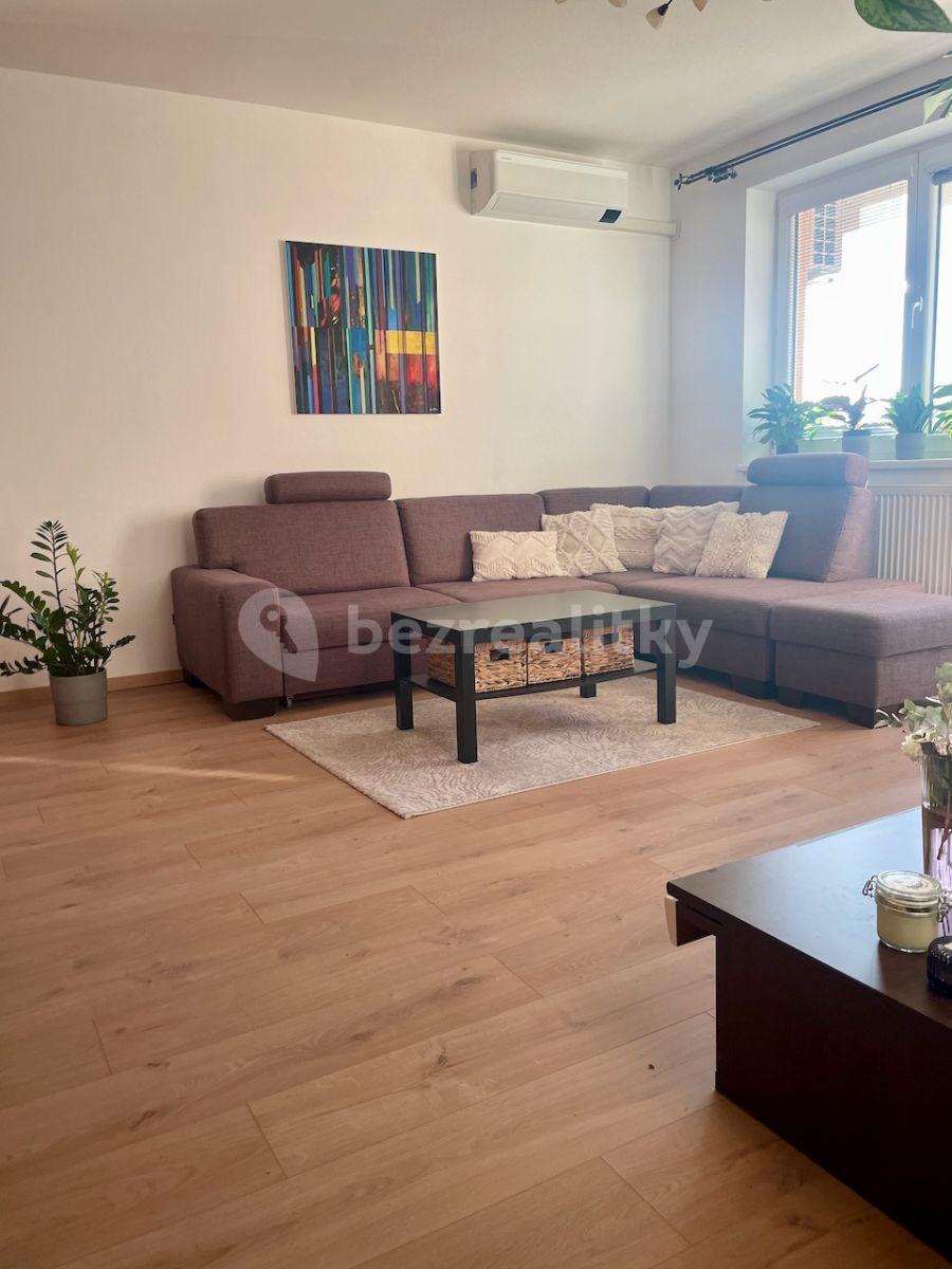 Predaj bytu 3-izbový 90 m², Farebná, Rovinka, Bratislavský kraj