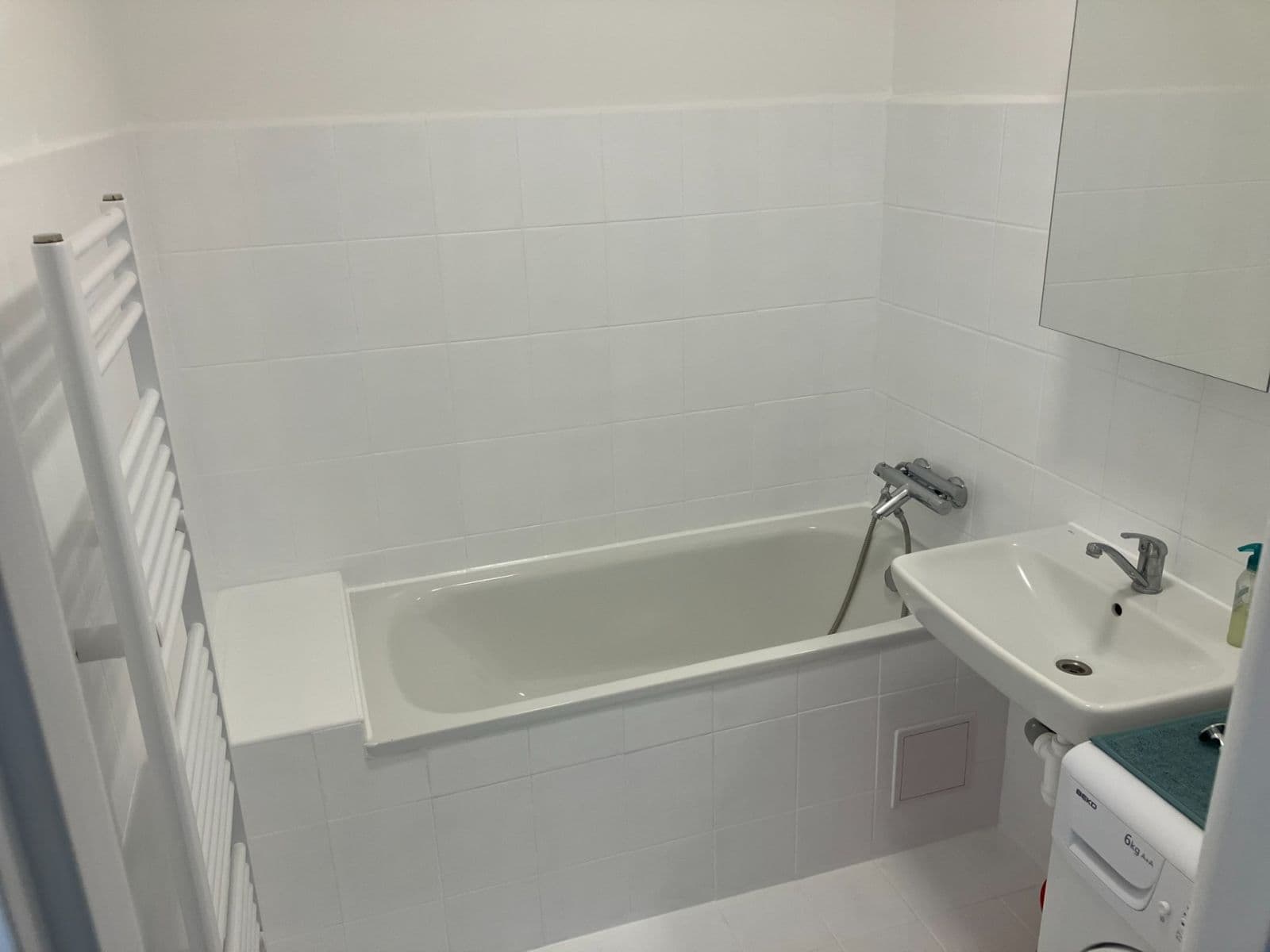 Prenájom bytu 2-izbový 50 m², Kubíkova, Praha, Praha Prenájom bytu 2-izbový 50 m², Kubíkova, Praha, Praha