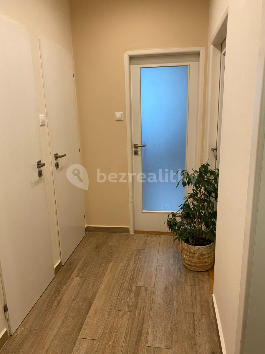 Predaj bytu 3-izbový 63 m², Kovářská, Praha, Praha