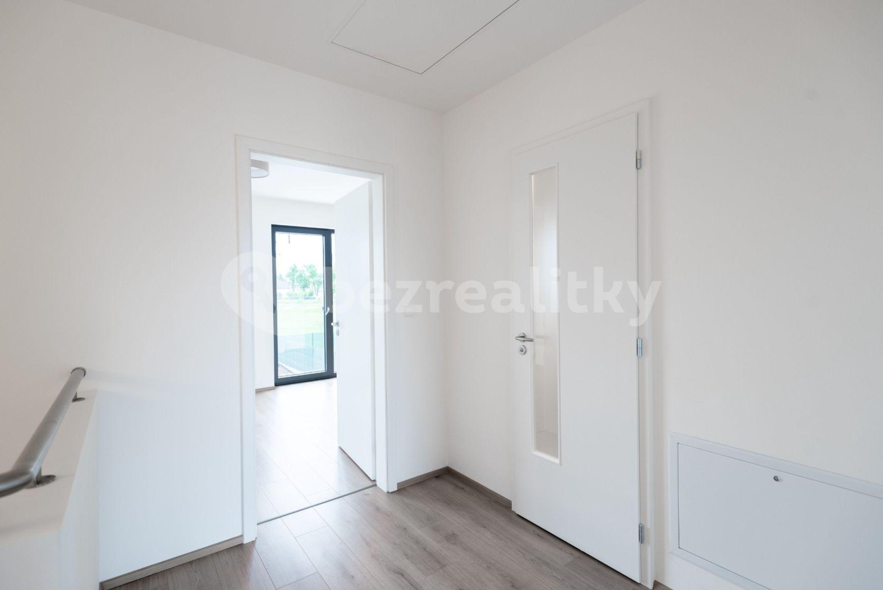 Predaj bytu 4-izbový 106 m², Mořina, Středočeský kraj