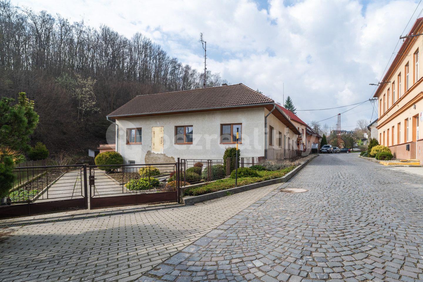 Predaj domu 270 m², pozemek 691 m², Košíky, Zlínský kraj