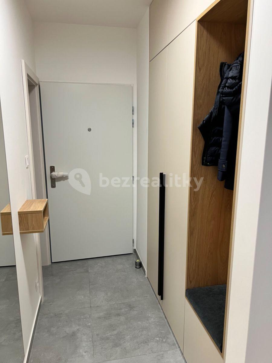 Prenájom bytu 2-izbový 45 m², Kopčianska, Petržalka, Bratislavský kraj