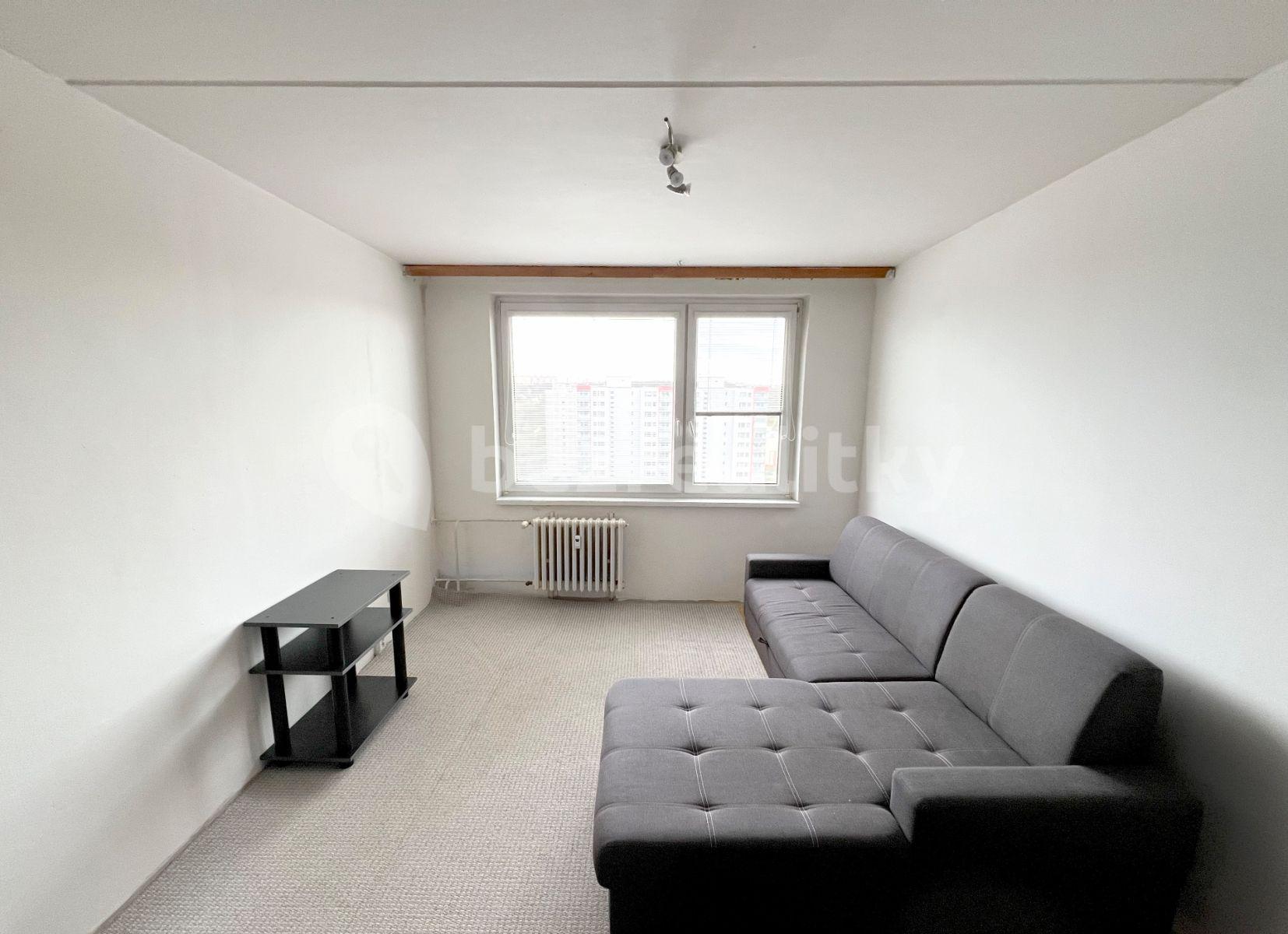 Prenájom bytu 3-izbový 65 m², Praha, Praha