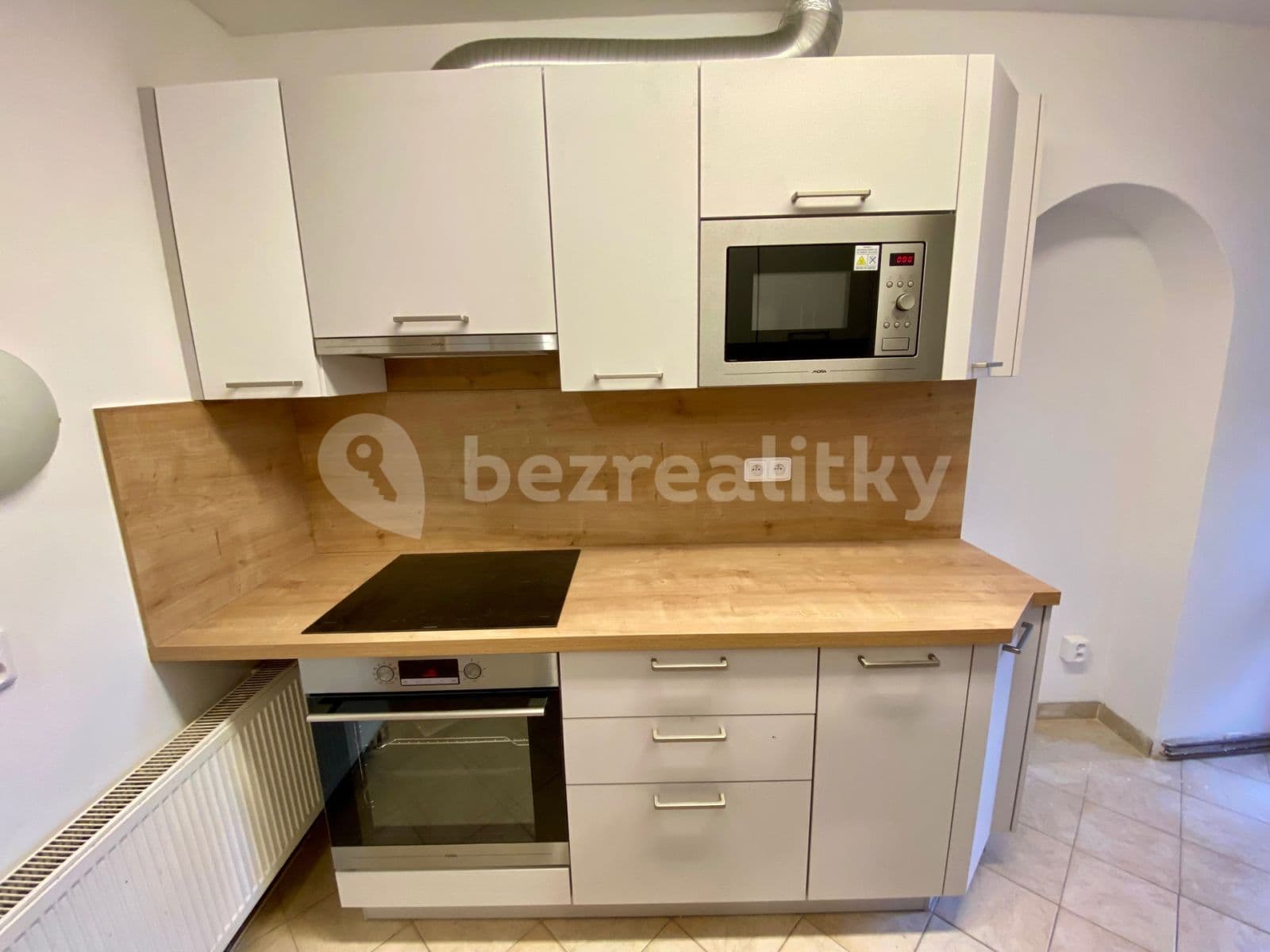 Prenájom bytu 1-izbový 37 m², Husova, Zlonice, Středočeský kraj Prenájom bytu 1-izbový 37 m², Husova, Zlonice, Středočeský kraj