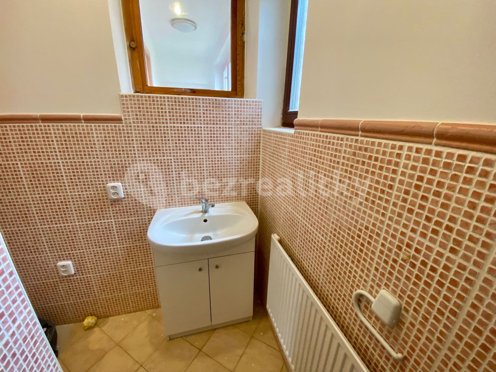 Prenájom bytu 1-izbový 37 m², Husova, Zlonice, Středočeský kraj Prenájom bytu 1-izbový 37 m², Husova, Zlonice, Středočeský kraj