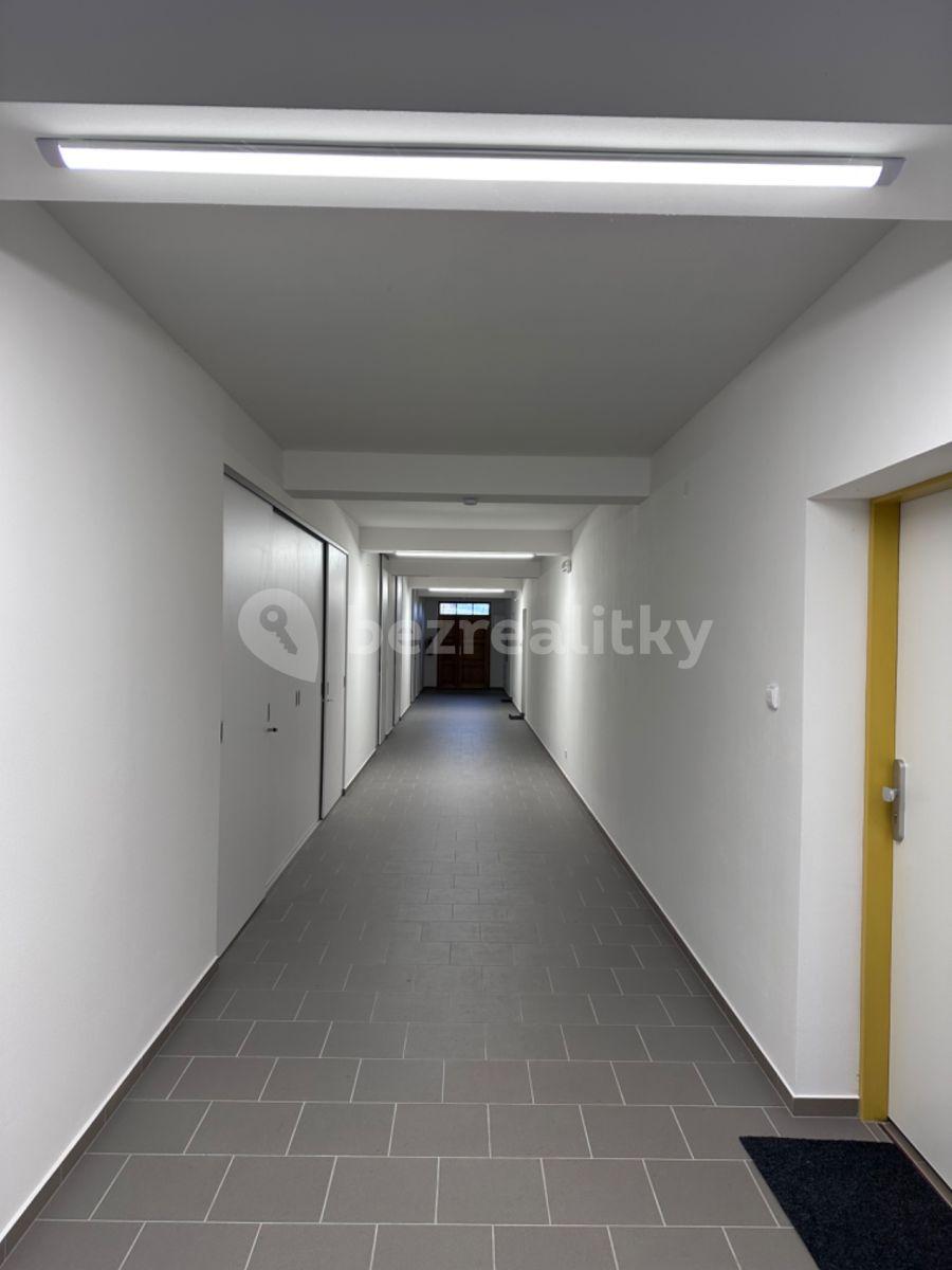 Prenájom bytu 2-izbový 50 m², Orlická, Mnichovo Hradiště, Středočeský kraj