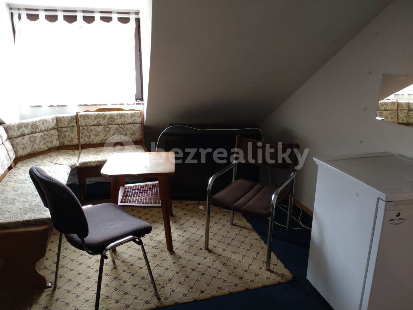 Prenájom bytu 1-izbový 40 m², Dalejská, Praha, Praha Prenájom bytu 1-izbový 40 m², Dalejská, Praha, Praha