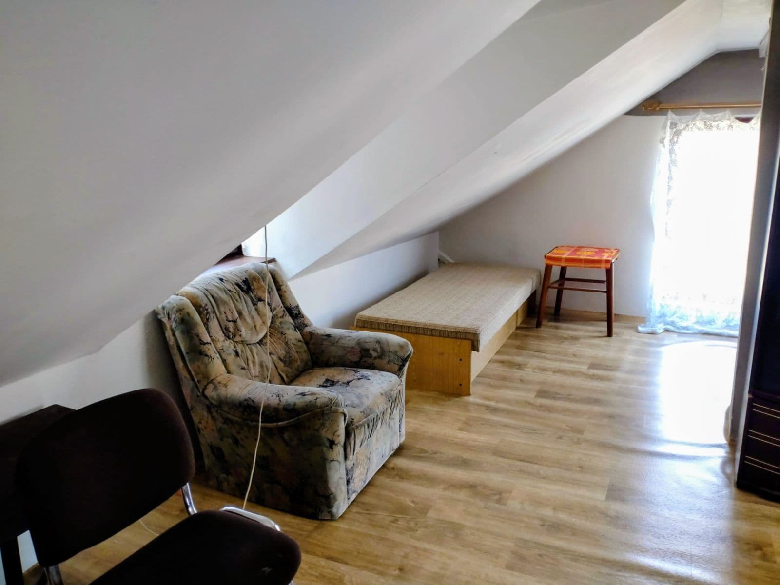 Prenájom bytu 1-izbový 40 m², Dalejská, Praha, Praha Prenájom bytu 1-izbový 40 m², Dalejská, Praha, Praha