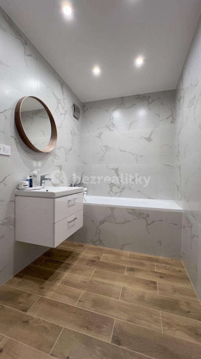 Predaj bytu 2-izbový 59 m², Mazurská, Praha, Praha