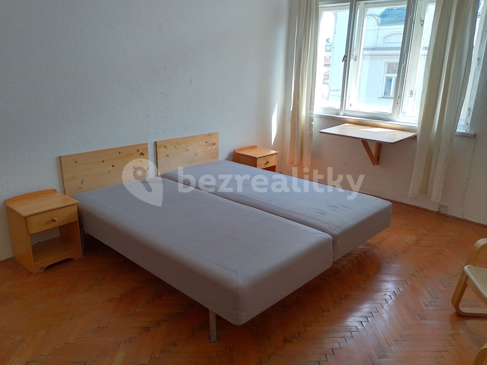 Prenájom bytu 1-izbový 30 m², Haštalská, Praha, Praha Prenájom bytu 1-izbový 30 m², Haštalská, Praha, Praha