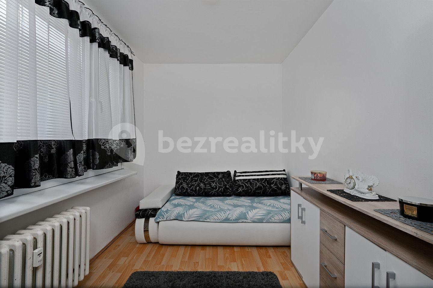 Predaj bytu 3-izbový 63 m², Školní náměstí, Hostomice, Ústecký kraj